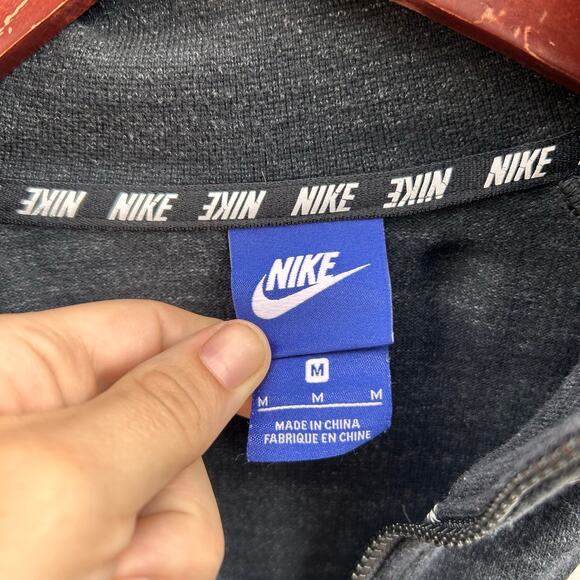 Nike Gray Full Zip Athletic Sweatshirt Size Women’s Medium - Picture 3 of 4